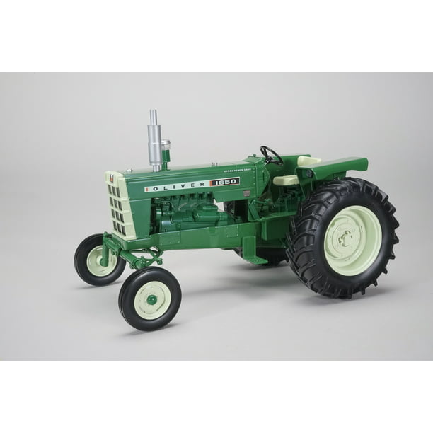 Oliver 1650 Gas Narrow Front By SpecCast 1/16th Scale !